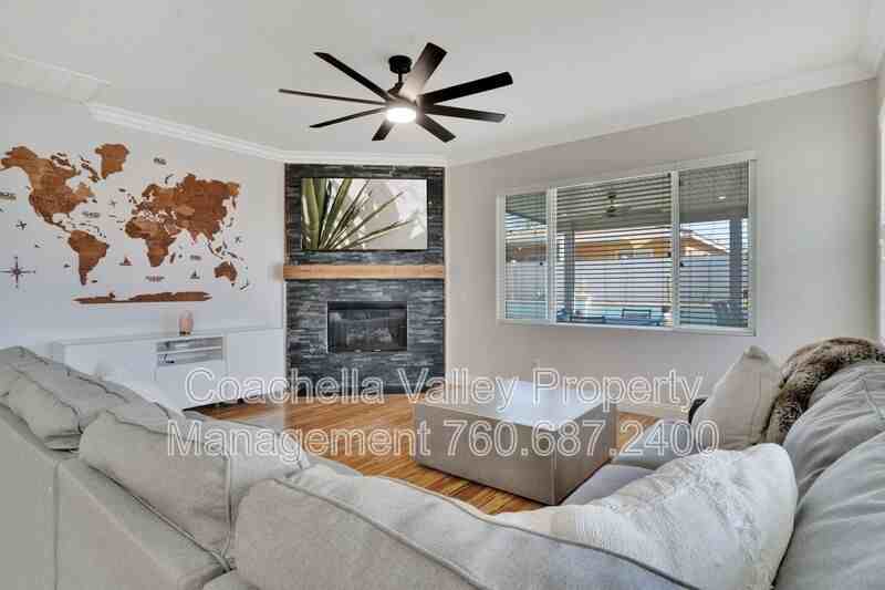 11630 Evening Sky Dr - Photo 2 of 16