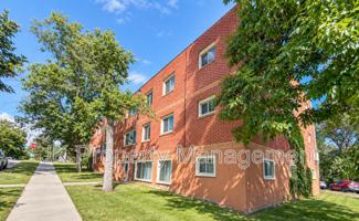 featured image of 205 11th St S #09