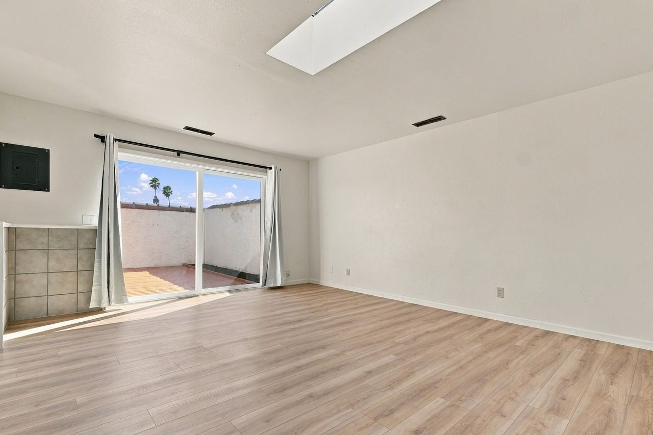 249 Arroyo Seco - Photo 3 of 20