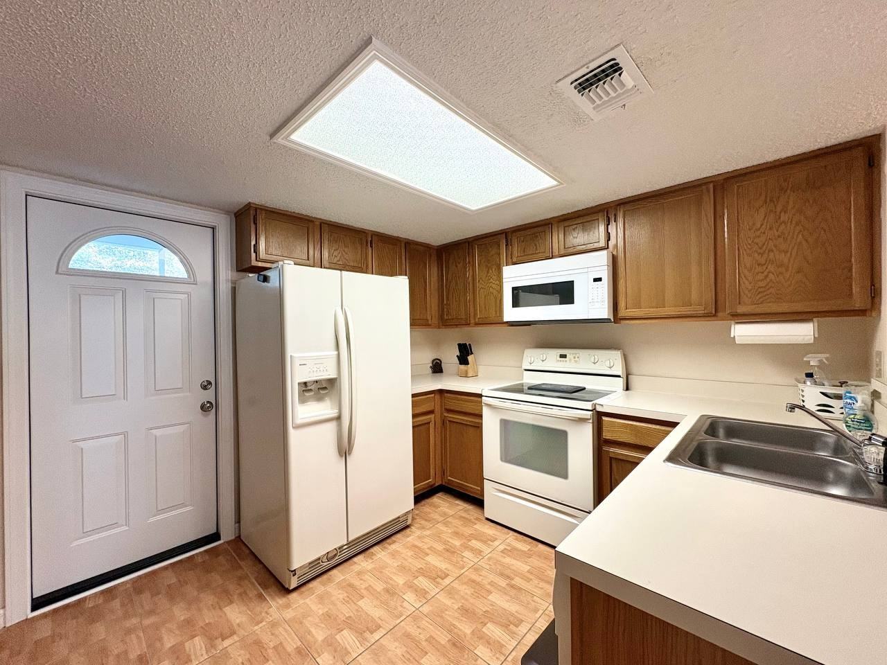 8724 Cobbler Pl - Photo 7 of 19
