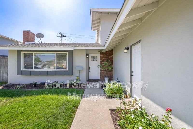 5154 Merrill Ave - Photo 4 of 33