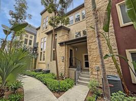featured image of 7911 Modern Oasis Dr