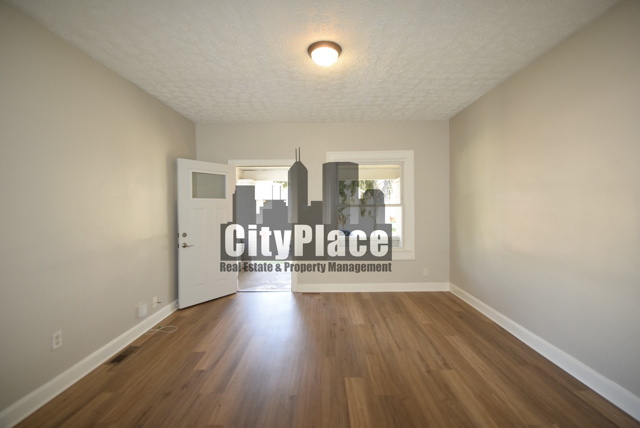 608 N Oakland Ave - Photo 7 of 24