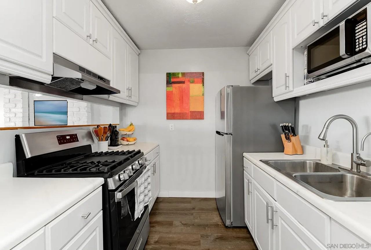 490 4th Ave #32 - Photo 4 of 20