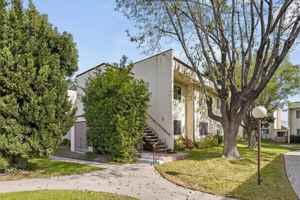featured image of 11813 Runnymede St #9