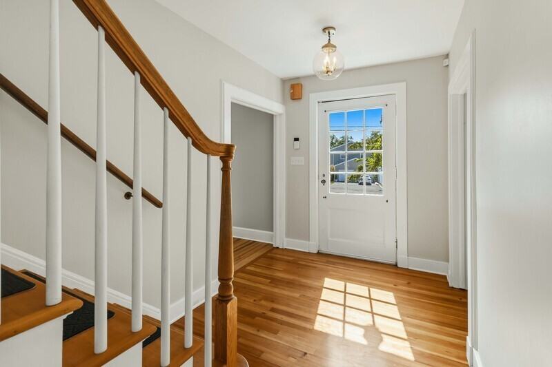 3 Crane Ln - Photo 5 of 38