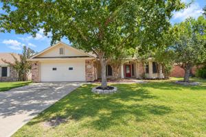 featured image of 2303 Ridgeway