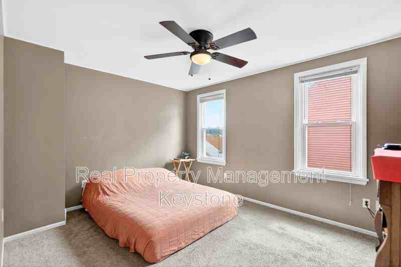 2835 Edwards Way - Photo 5 of 17