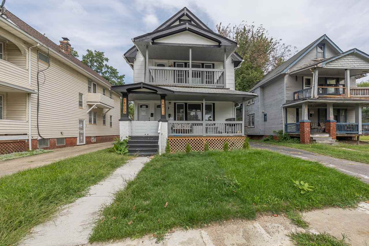 14009 Mayfair Ave - Photo 2 of 18