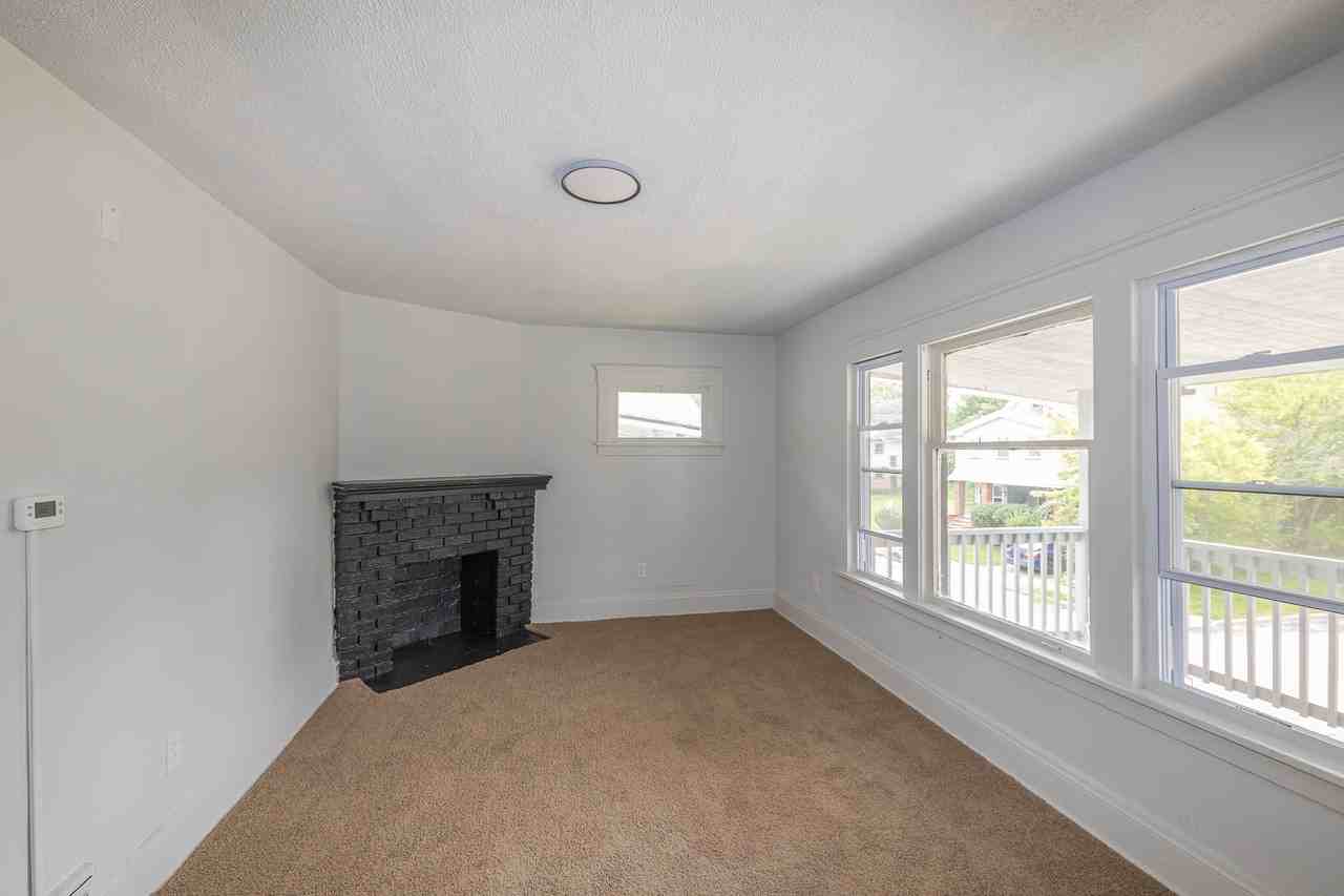 14009 Mayfair Ave - Photo 4 of 18