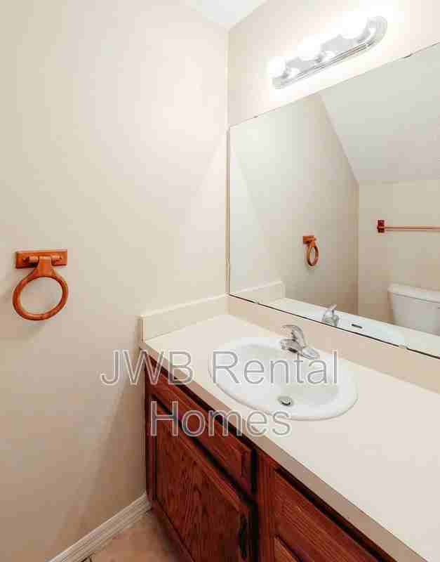 5811 Liska Dr - Photo 7 of 17