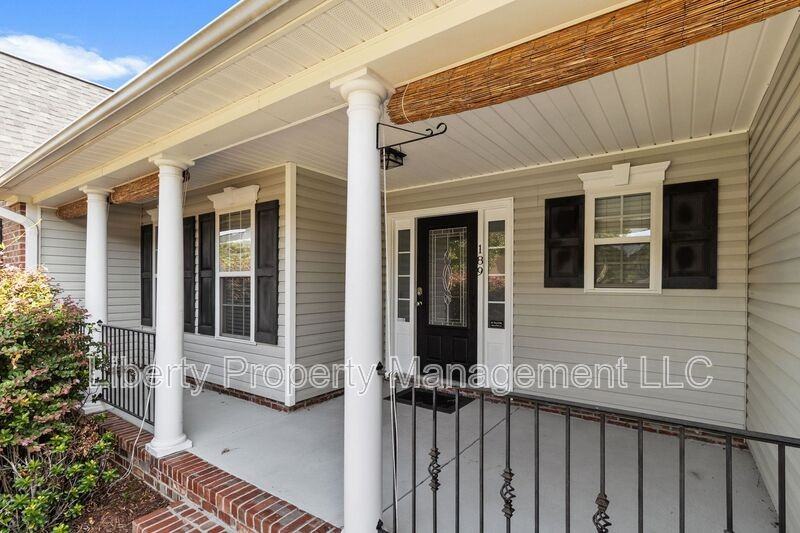 189 Marquis Dr - Photo 2 of 16