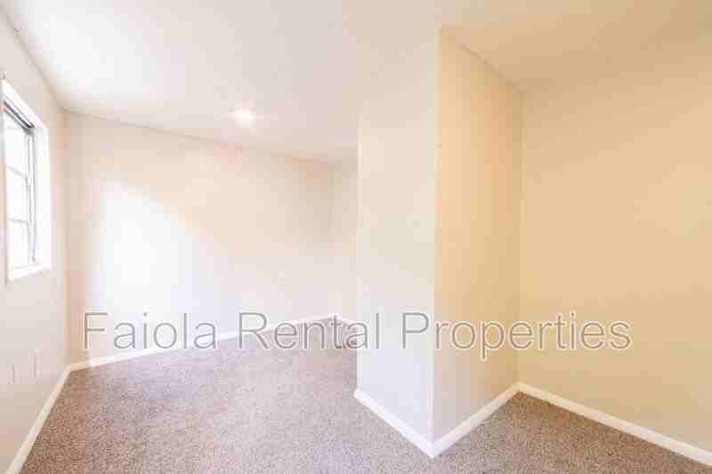 36 Hale Ave - Photo 2 of 15