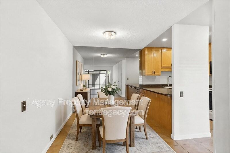 2208 Woodside Ln #2 - Photo 6 of 21