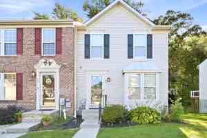 featured image of 15 Guilford Pl