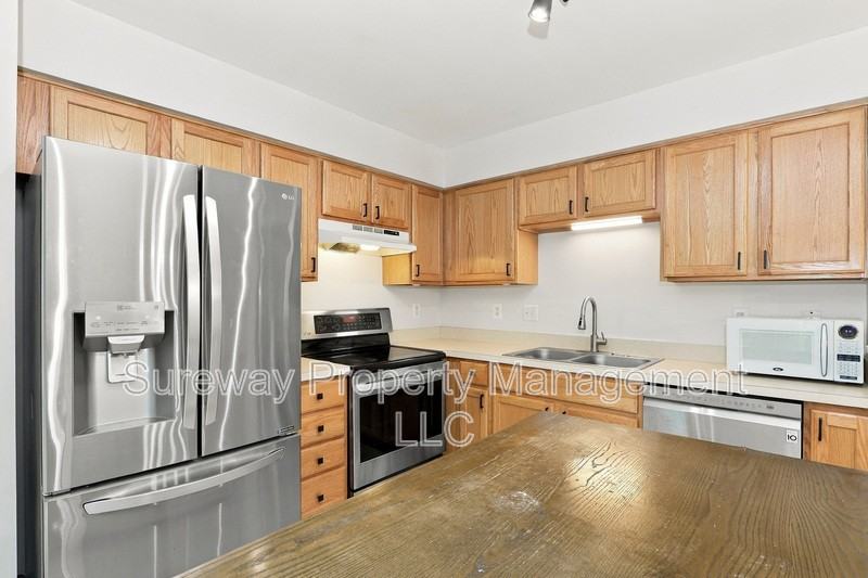 15 Guilford Pl - Photo 5 of 19
