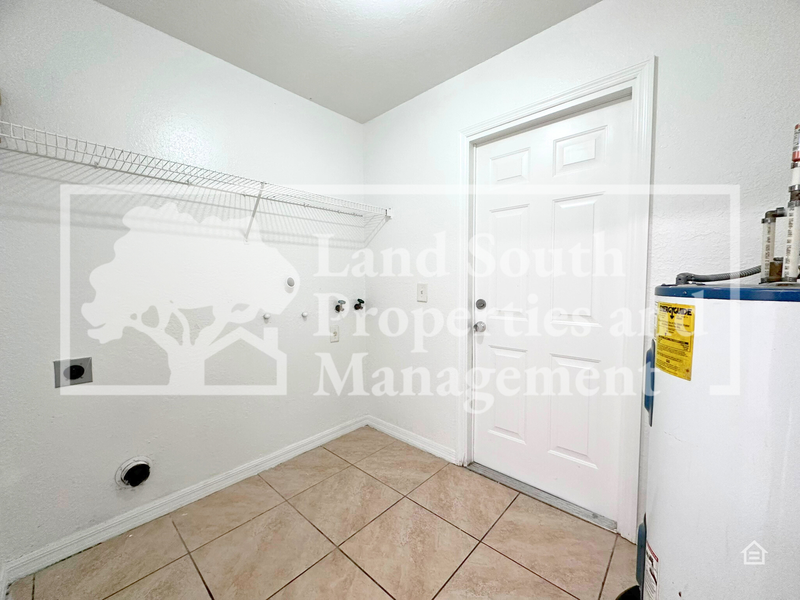 5863 Charlton Dr #5863-5865 - Photo 7 of 10
