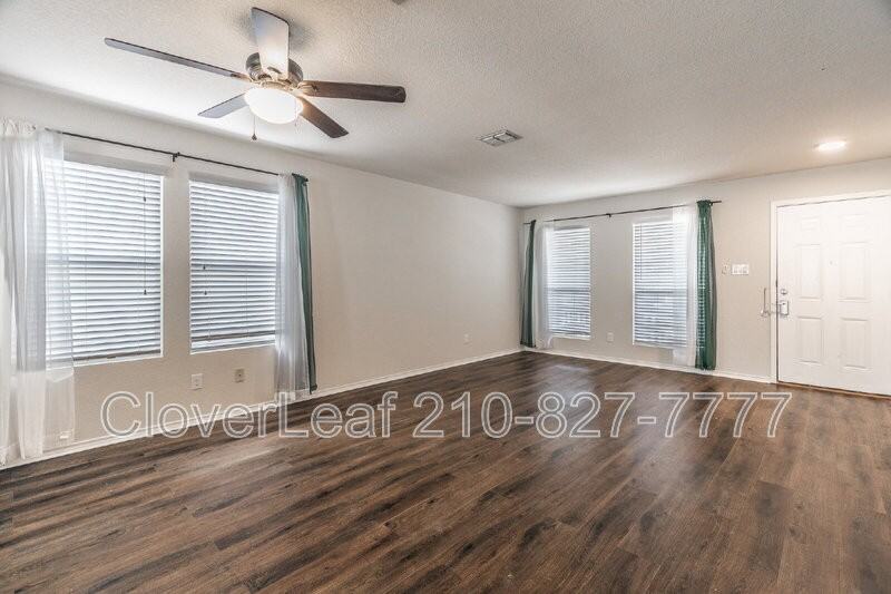 5826 Bronco Way - Photo 7 of 36