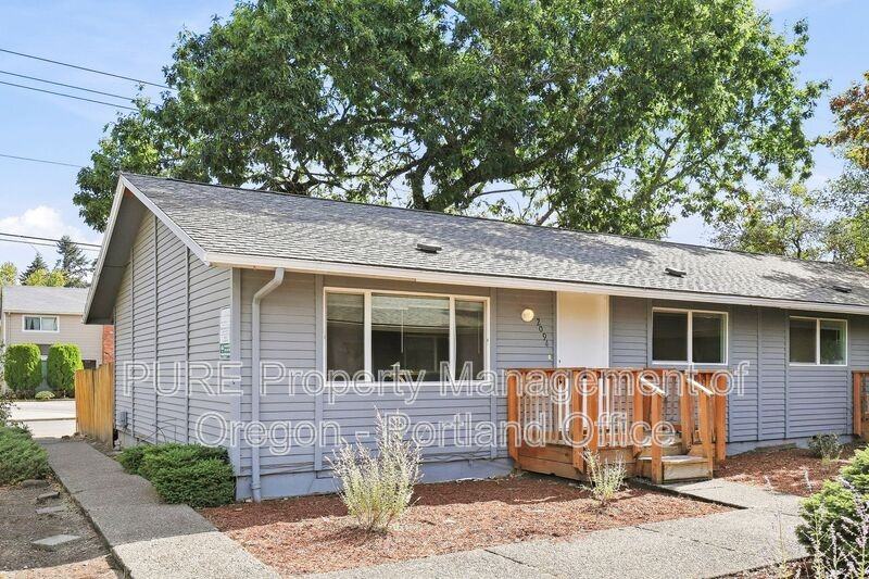 2094 Se Pinelane St - Photo 5 of 25