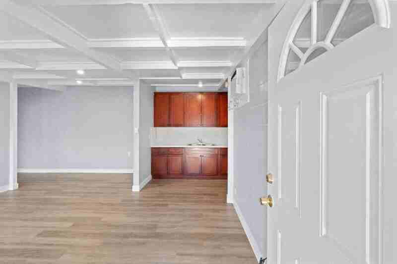 1516 Mcallister Ave Unit B - Photo 7 of 16