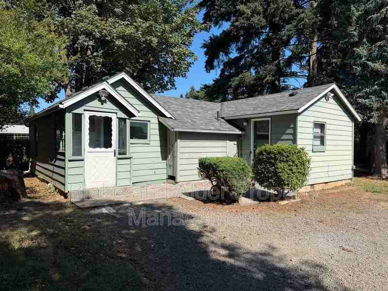 10926 Se Linwood Ave - Photo 2 of 15