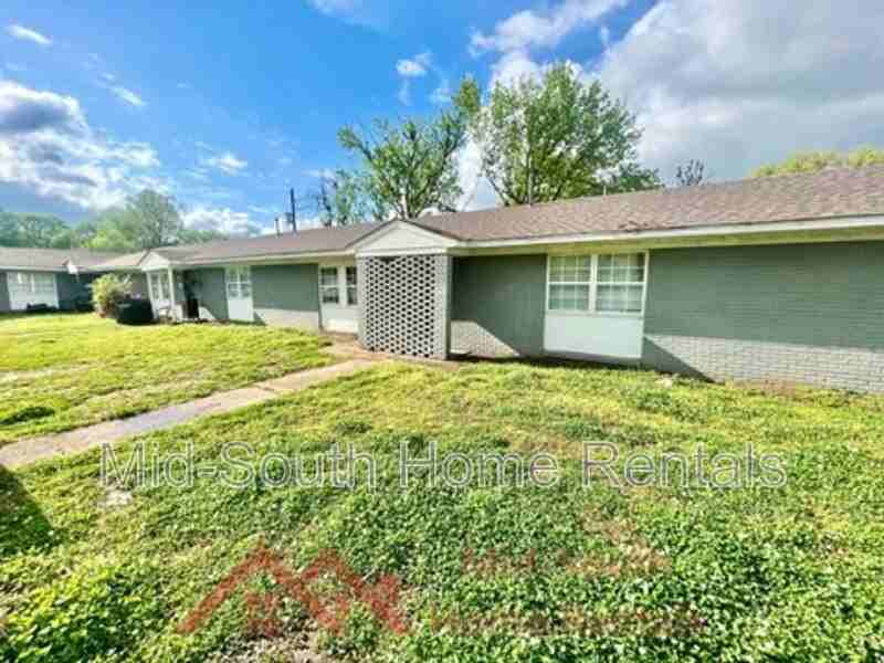 1645 Wells Station Rd #3 - Photo 2 of 14
