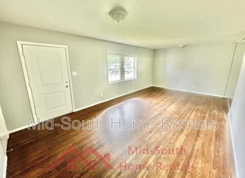 1645 Wells Station Rd #3 - Photo 6 of 14