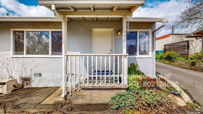 4942 Sonoma Hwy - Photo 3 of 32