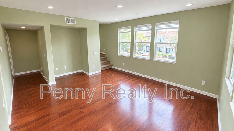 3011 Pacific Palm Way - Photo 4 of 23