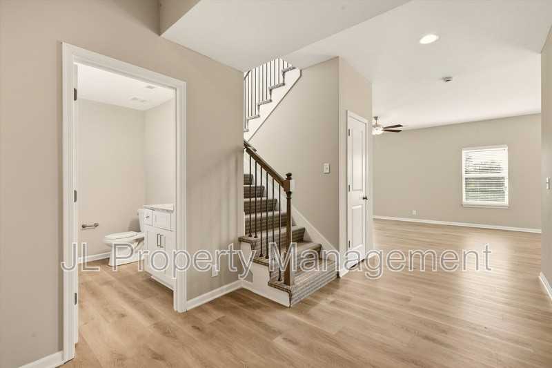 9135 Sw 2nd St - Photo 2 of 18