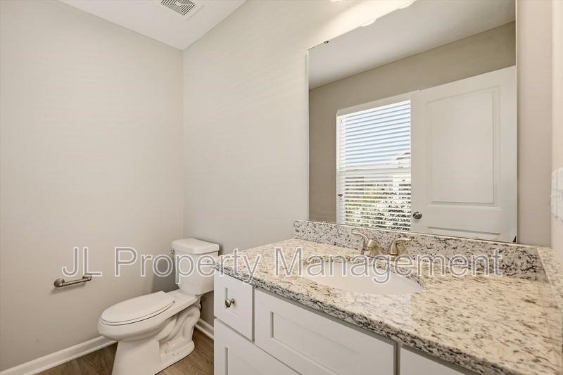 9135 Sw 2nd St - Photo 6 of 18