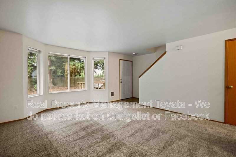 2421 Bickford Ave #B - Photo 5 of 27