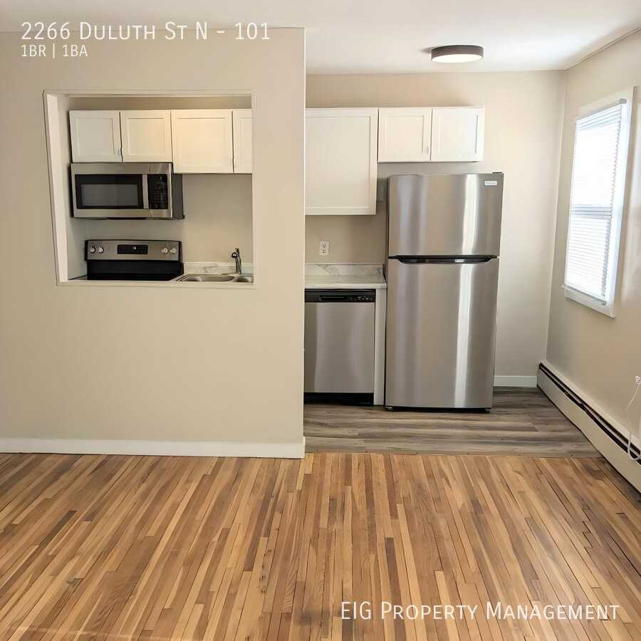 Maplewood Manor - Photo 5 of 50