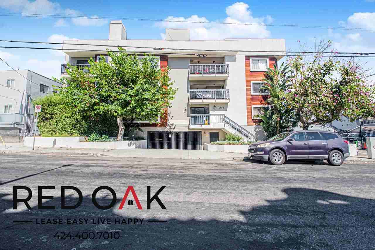 1522 N Formosa Ave - Photo 7 of 28