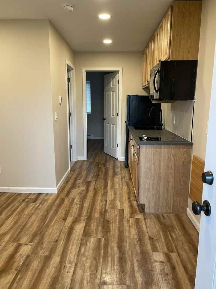 20670 State St #5 - Photo 4 of 13