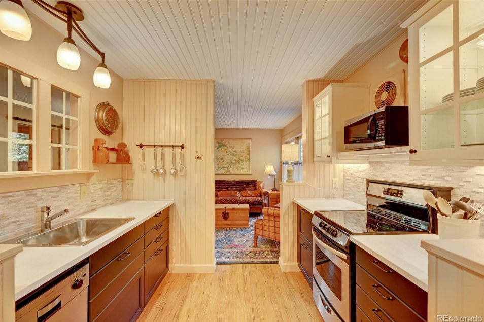 1745 Skyline Rd #NA - Photo 4 of 8