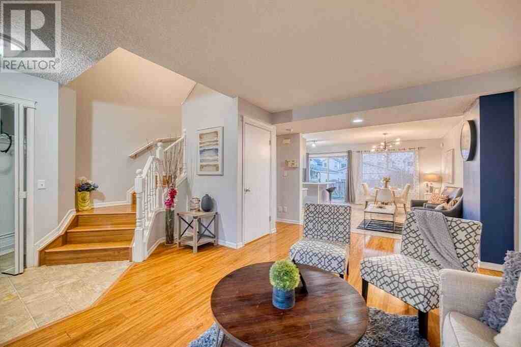 81 Prestwick Ave Se - Photo 4 of 20