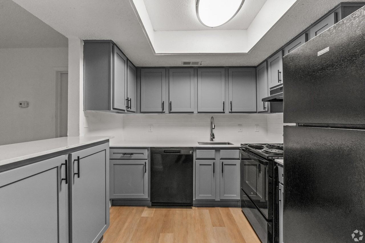 Newport Apartments - Photo 2 of 56