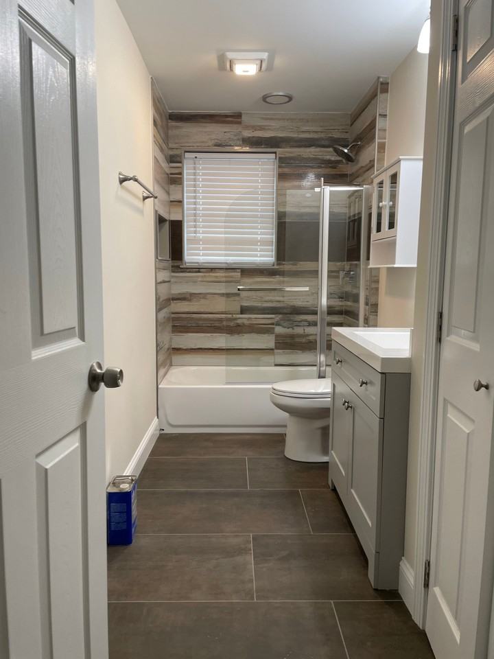 179 Ruskindale Rd #1 - Photo 6 of 11