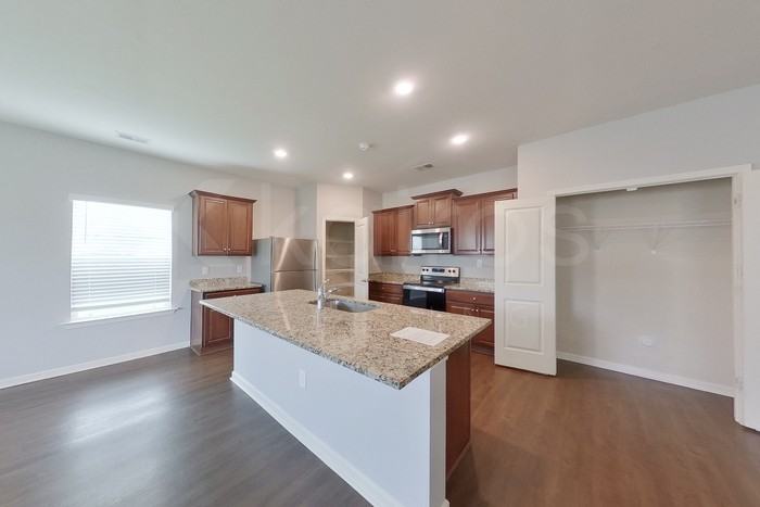 101 Mayflower Cir - Photo 7 of 26