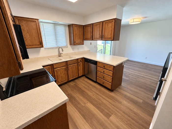 8913 S Renegade Rd - Photo 6 of 20