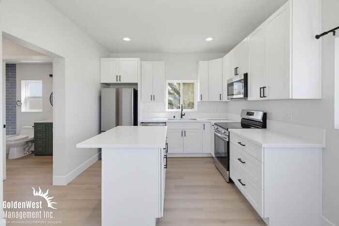 2612 Arnott St #1 - Photo 6 of 26