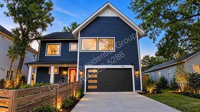 1241 Pegram St - Photo 6 of 31