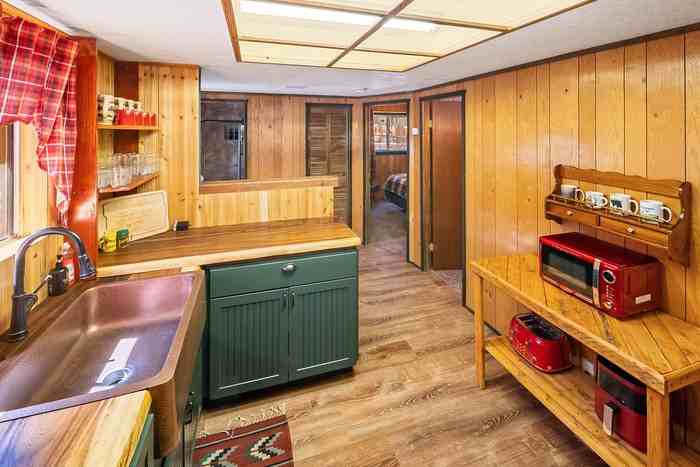 2062 7th Ln - Photo 7 of 16