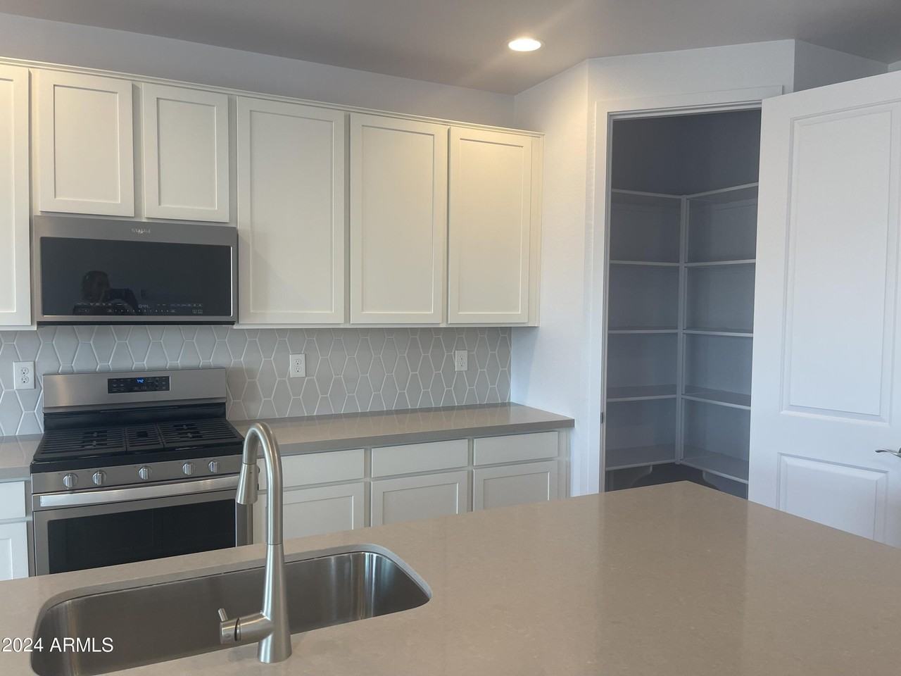 5616 W Stargazer Pl - Photo 7 of 13