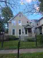 featured image of 21 Gardiner Park Lowr