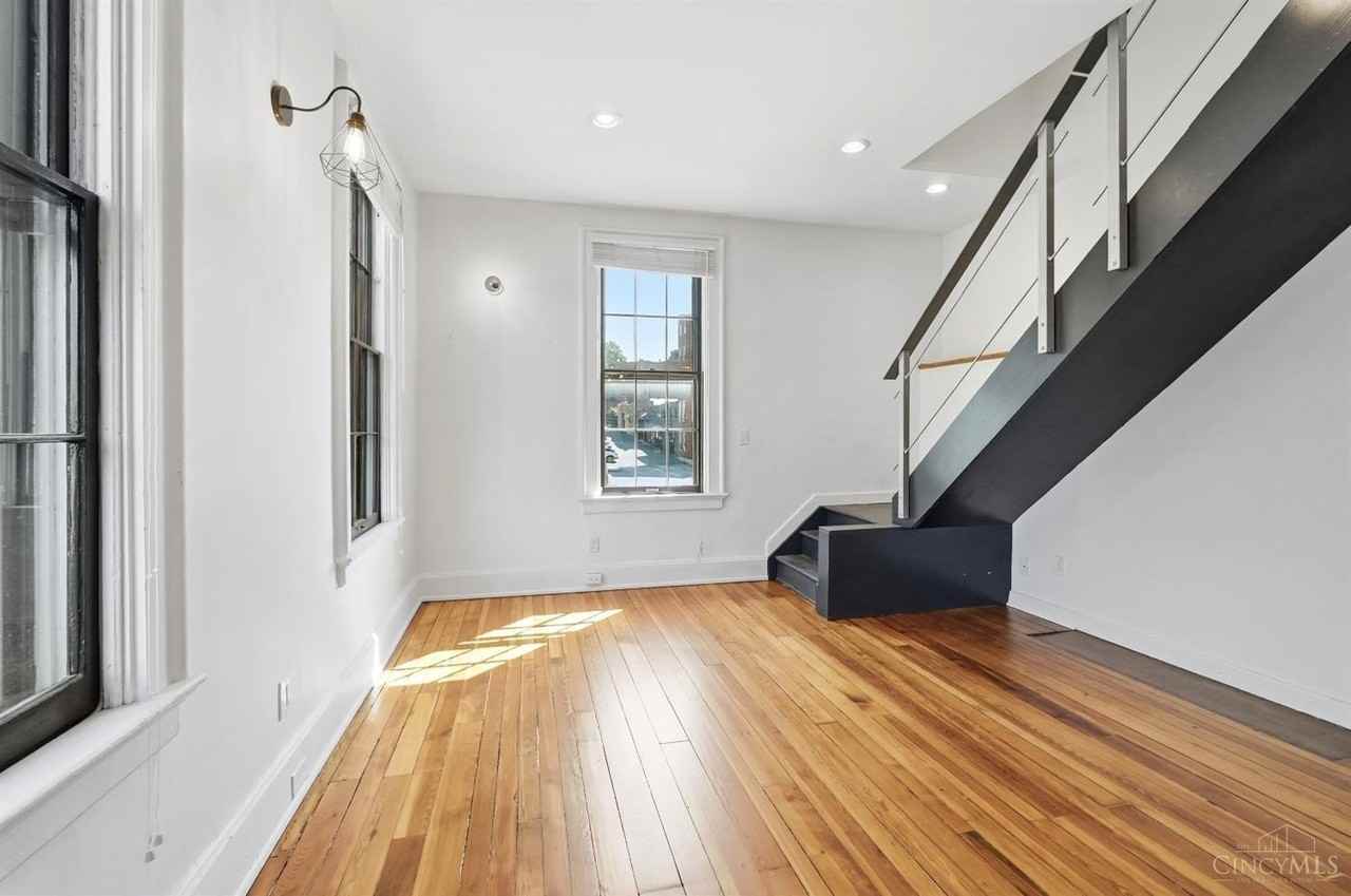 1314 Spring St #4 - Photo 5 of 37