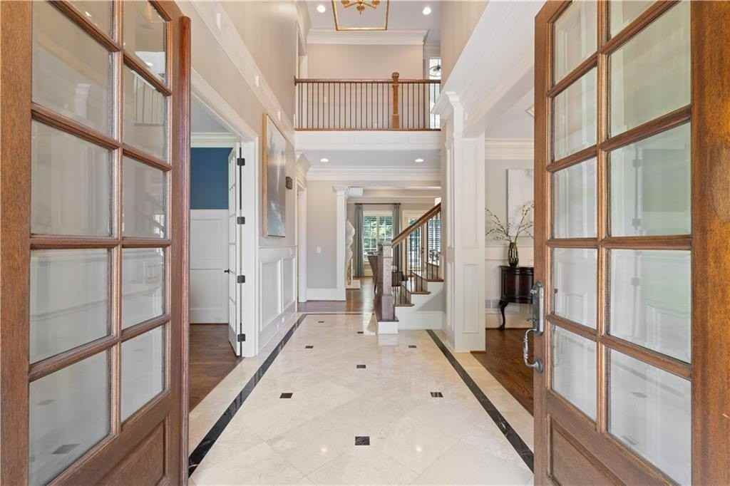 6327 Howell Cobb Ct - Photo 6 of 50