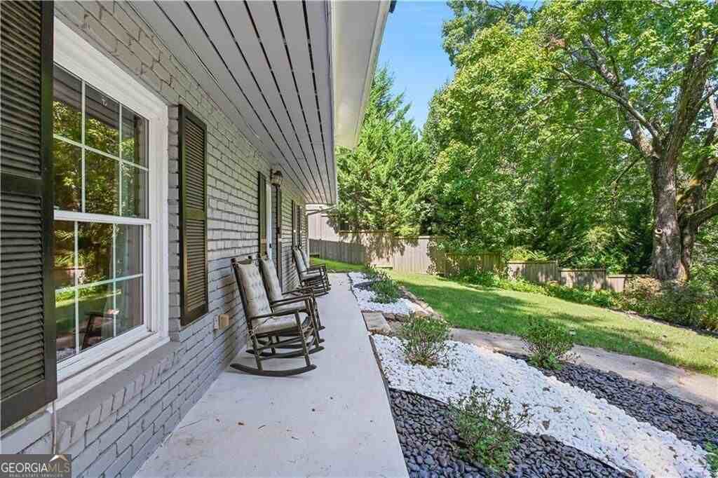 1708 Childerlee Ln Ne - Photo 3 of 49
