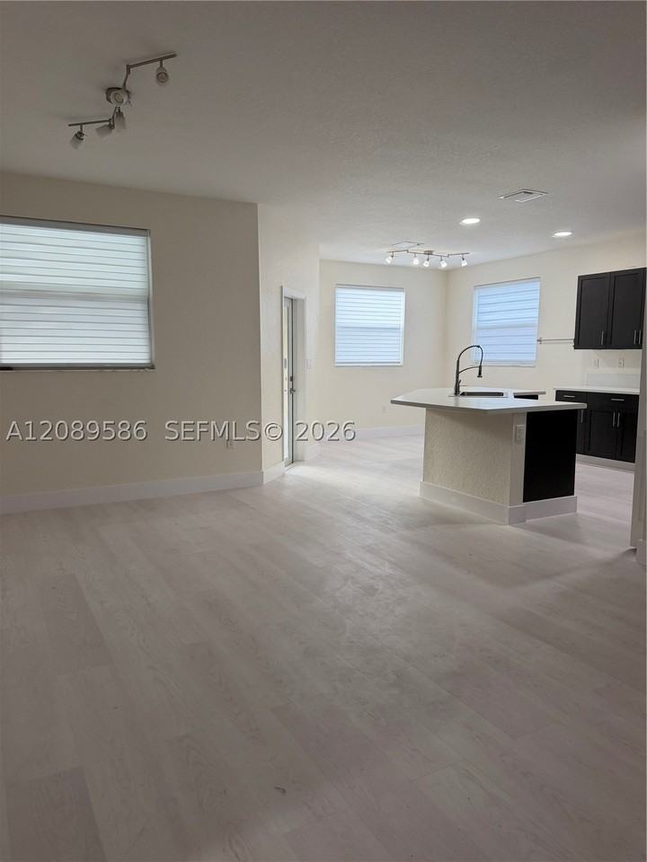 23602 Sw 115th Ct #0 - Photo 6 of 17